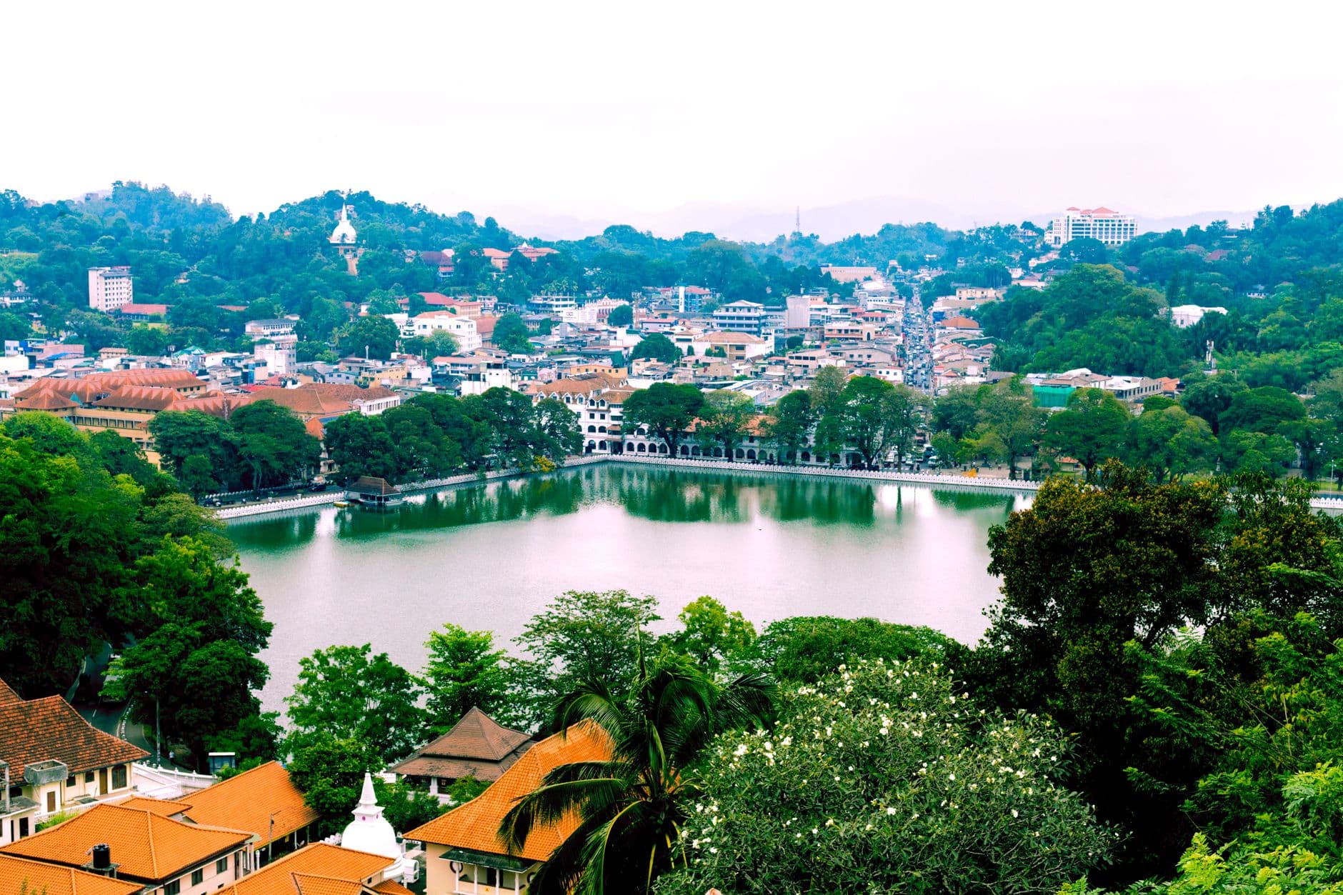 The Temple of the Sacred Tooth Relic beside Kandy Lake